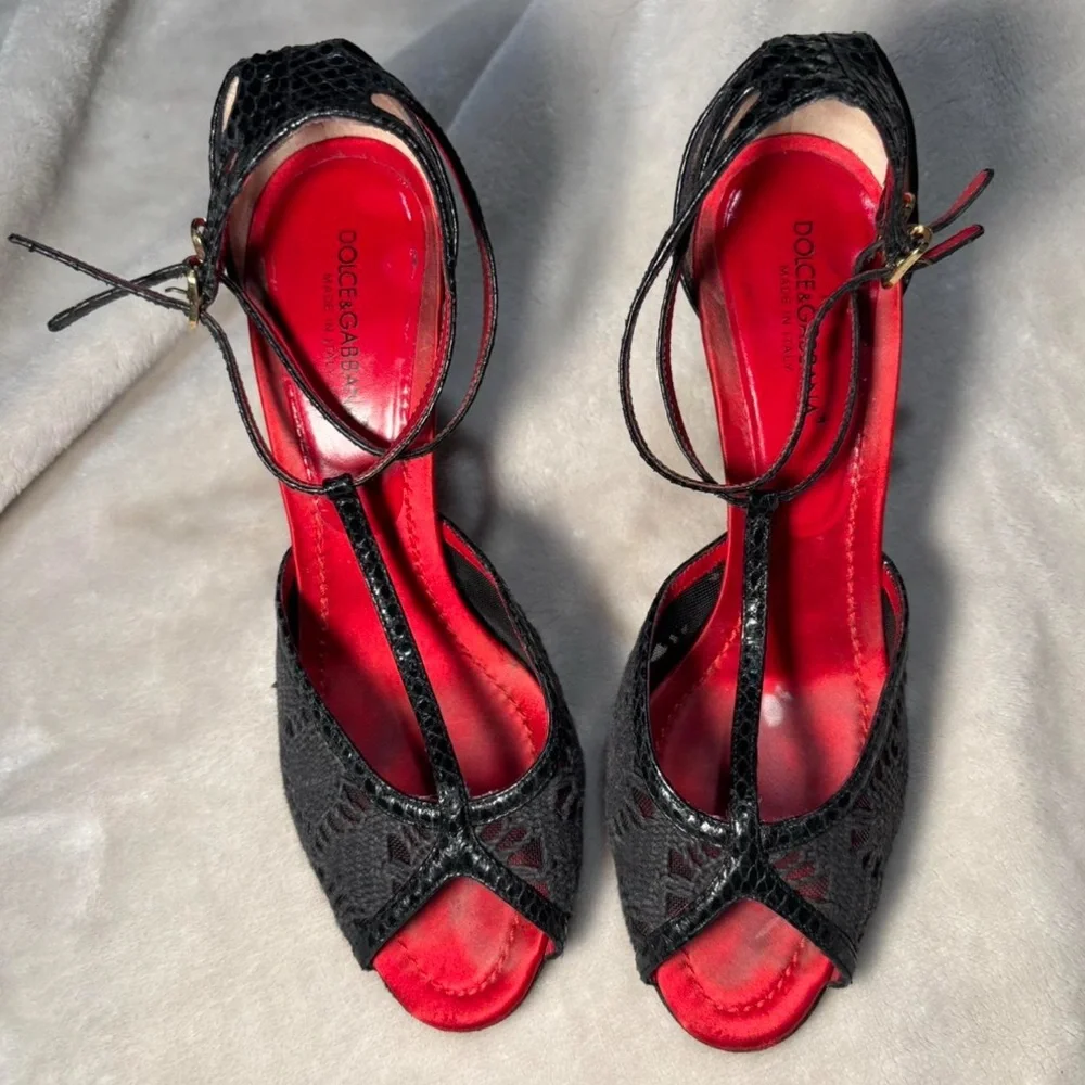 Dolce & Gabbana vintage lace open toe heels - Picture 2 of 8